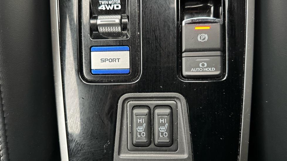 Electric Park Brake / Heated Seats 