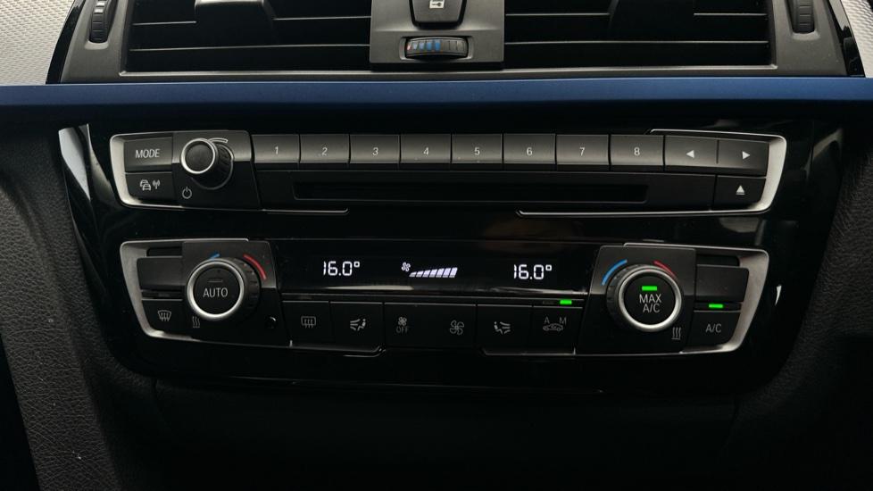 Air Conditioning /Dual Climate Control 