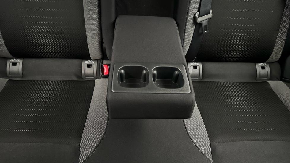 Rear Armrest/ Cup Holder