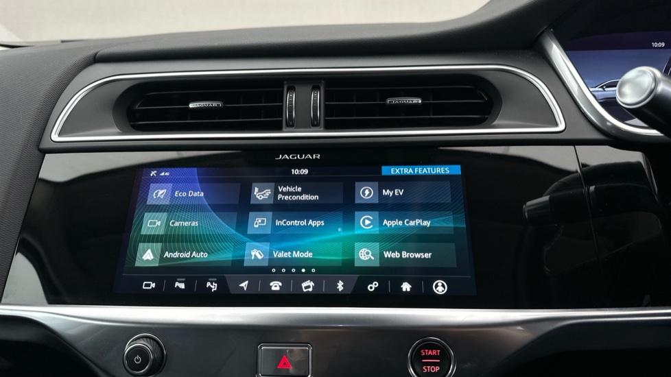 Apple Car Play & Android Auto