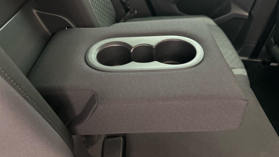 Rear Armrest/ Cup Holder