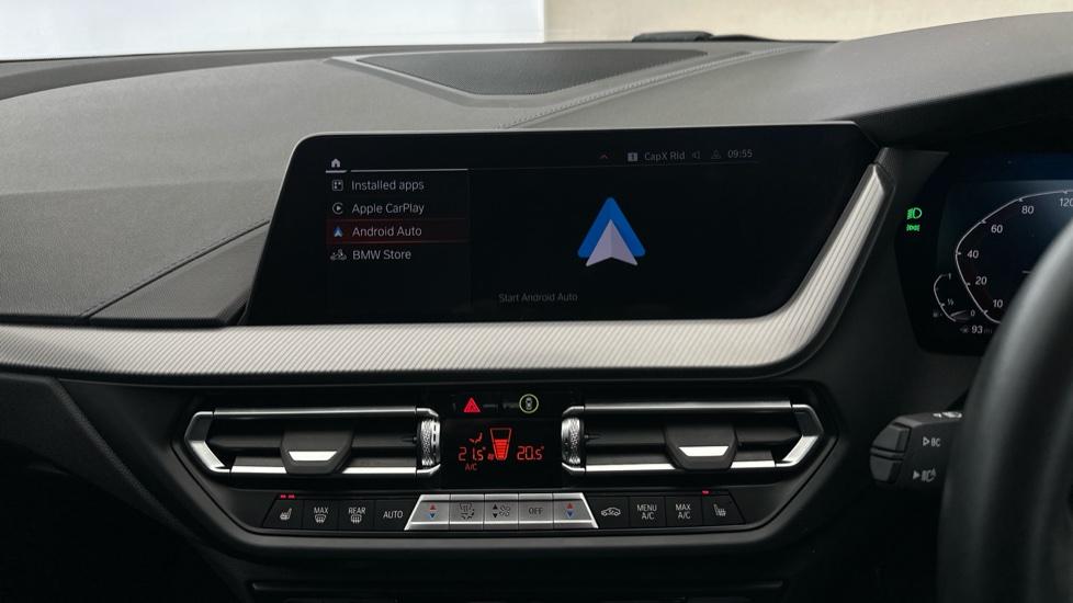 Apple Car Play & Android Auto