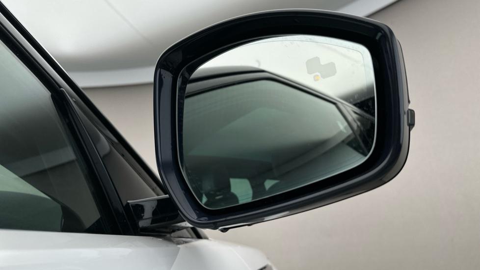 Blind Spot Monitoring System 