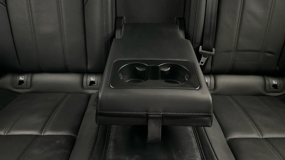 Rear Armrest/ Cup Holder