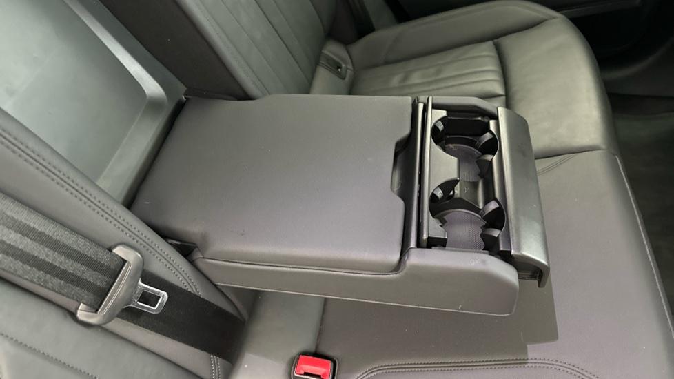 Rear Armrest/ Cup Holder