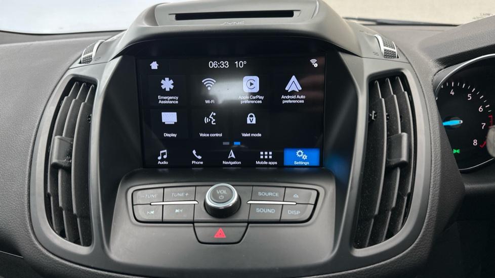 Apple Car Play & Android Auto