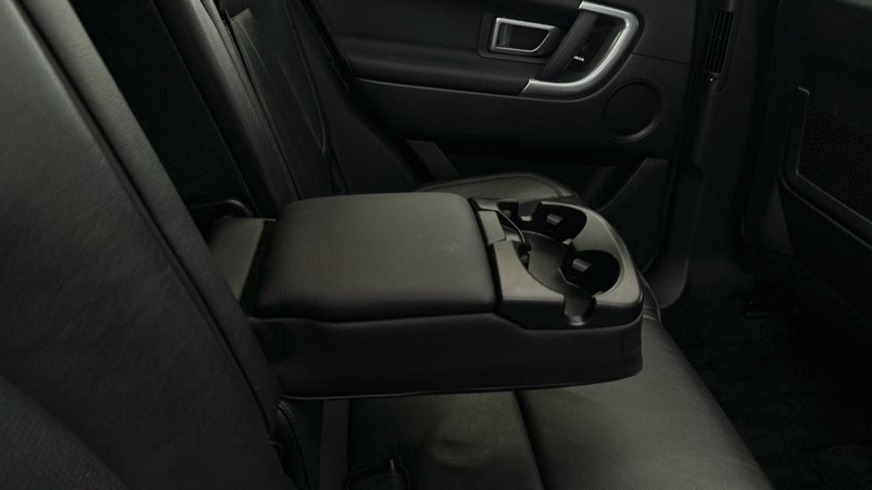 Rear Armrest/ Cup Holder