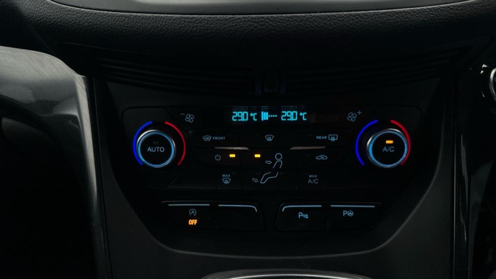 Air Conditioning /Dual Climate Control /Auto Stop/Start/Auto Park 