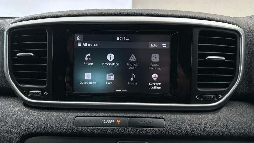 Apple Car Play & Android Auto