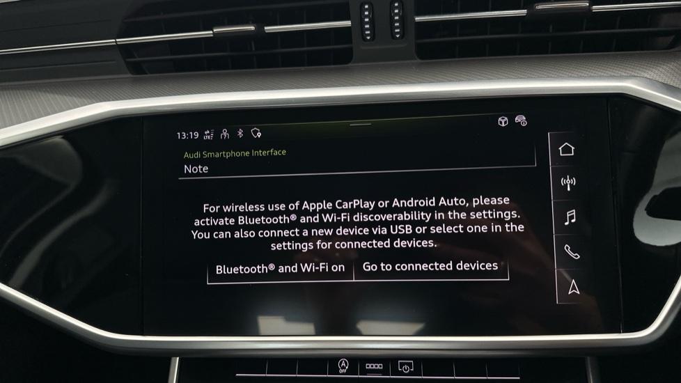 Apple Car Play & Android Auto