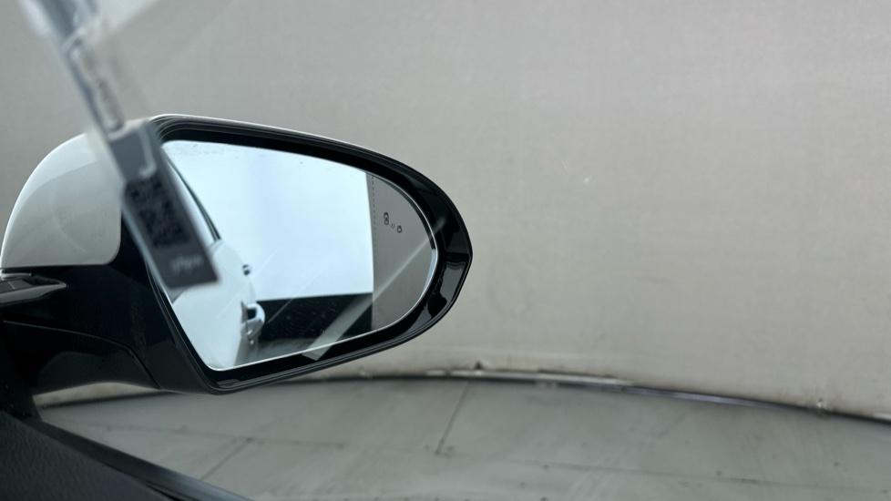 Blind Spot Monitoring System 