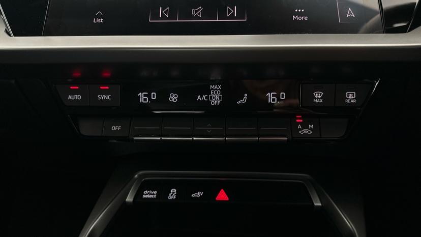 Air Conditioning /Dual Climate Control 