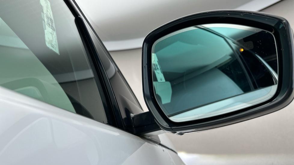 Blind Spot Monitoring System 