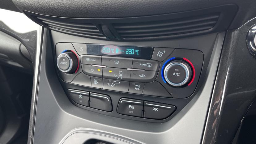 Dual Zone Climate Control 