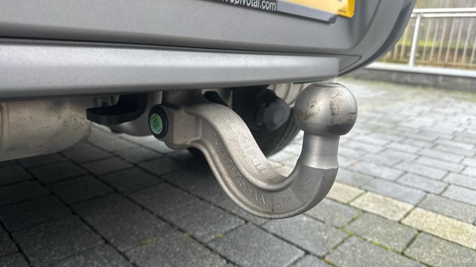 Tow bar