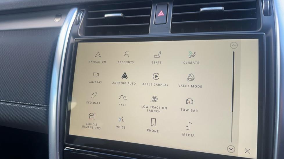 Apple Car Play & Android Auto