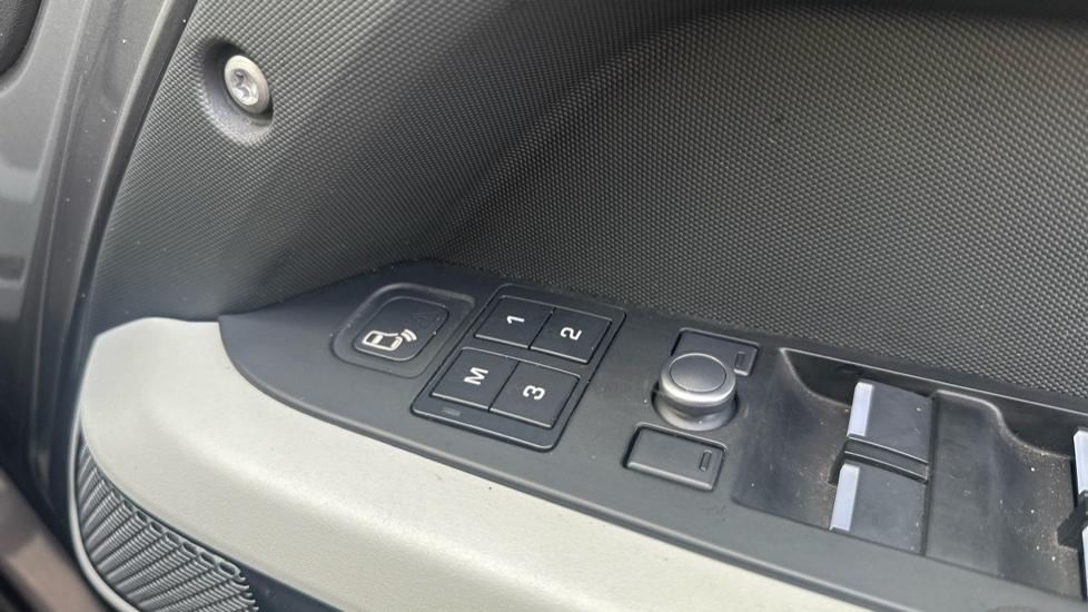 Seat memory