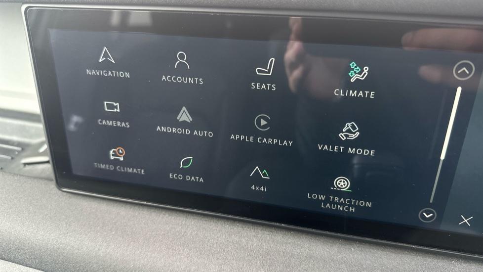 Apple Car Play & Android Auto