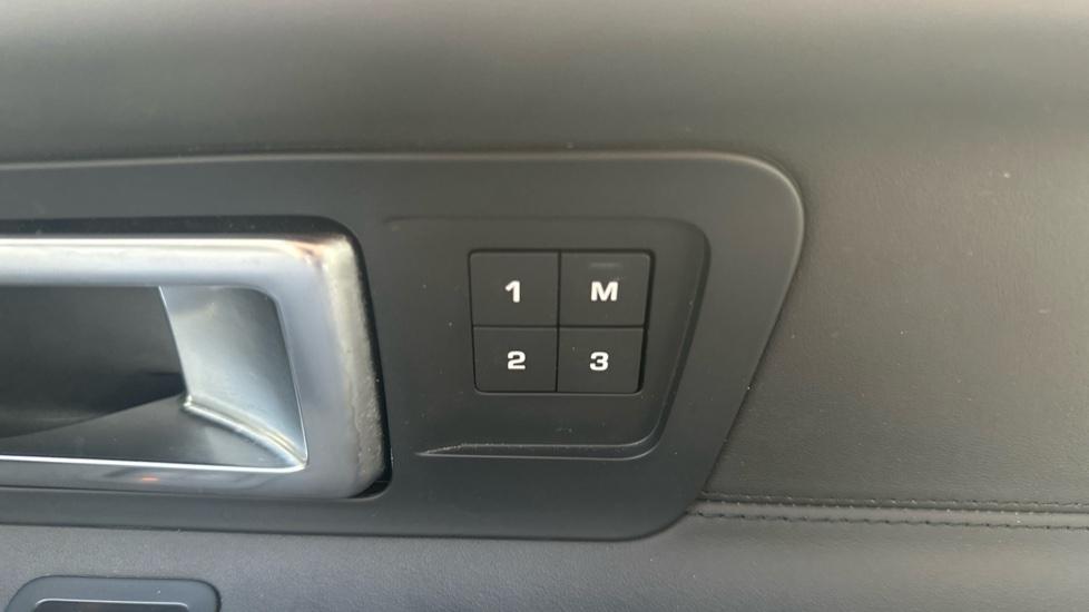 Seat memory