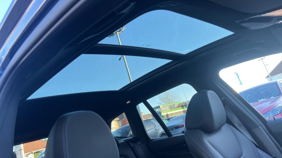 Panoramic Roof