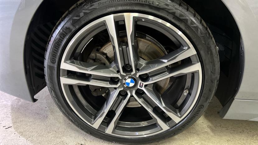 18” Alloy Wheels