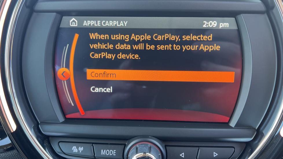 Apple Car Play 