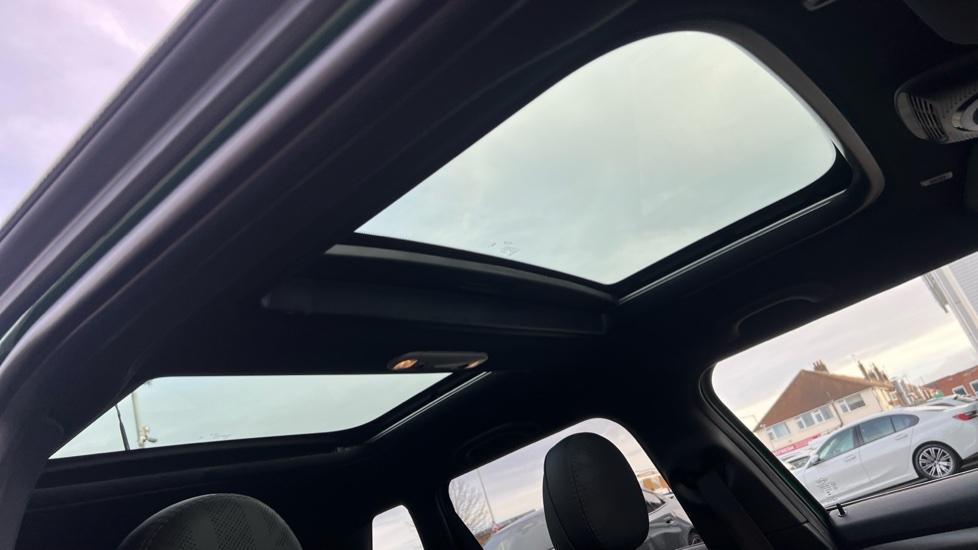 Panoramic Roof