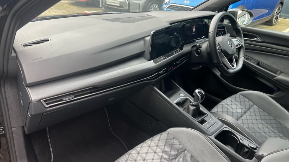 Used 2020 BLACK Volkswagen Golf 1.5 TSI R-Line 5dr, 34,197 miles - cinch