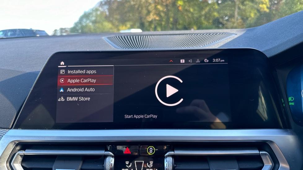 Apple Car Play