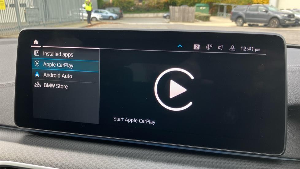 Apple Car Play & Android Auto