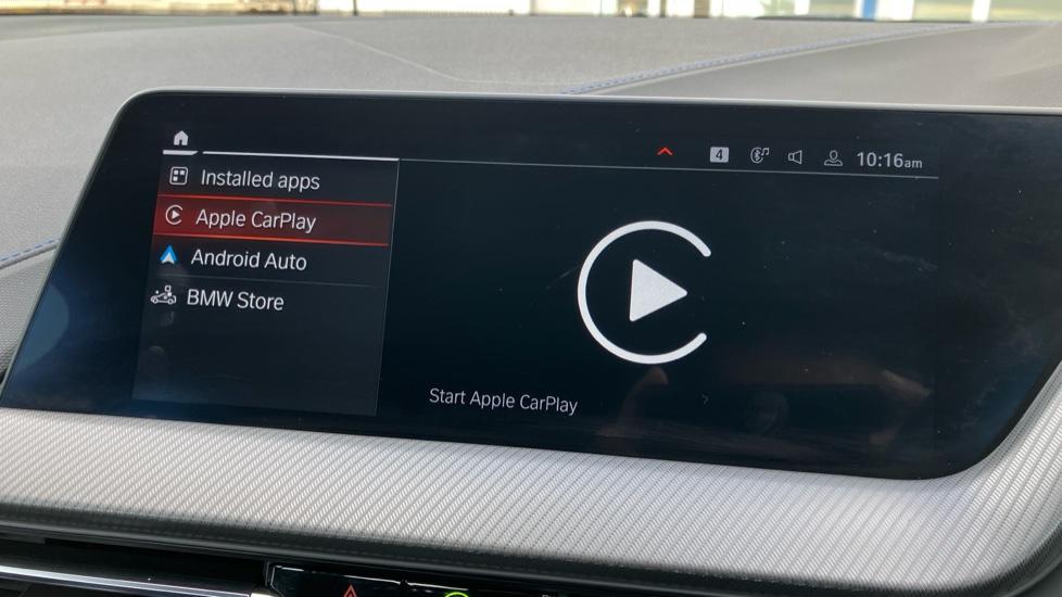 Apple Car Play & Android Auto