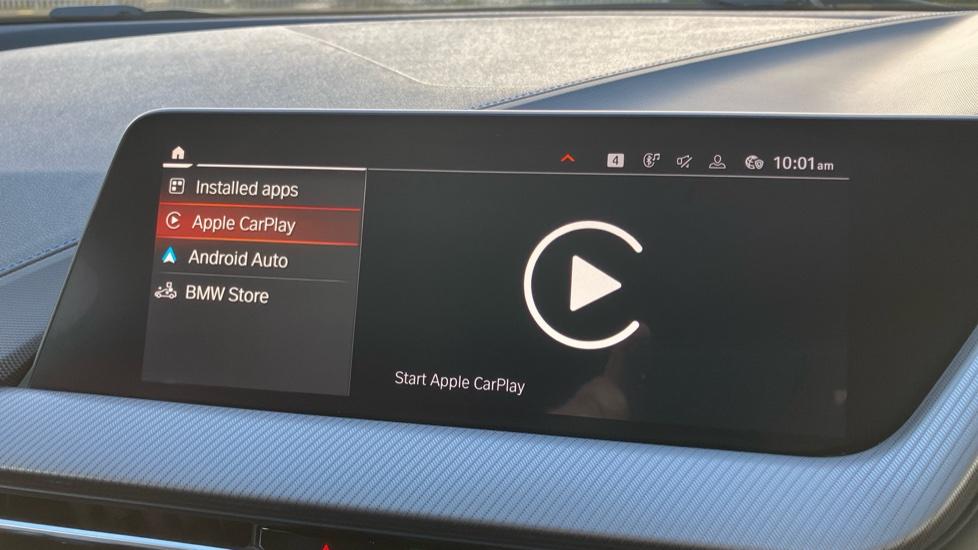 Apple Car Play & Android Auto