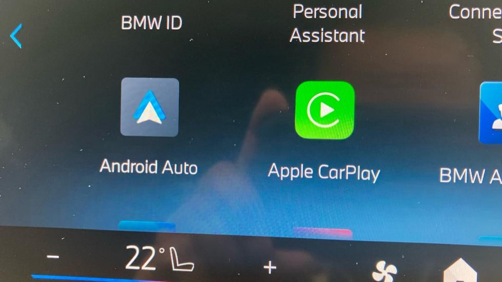 Apple Car Play & Android Auto