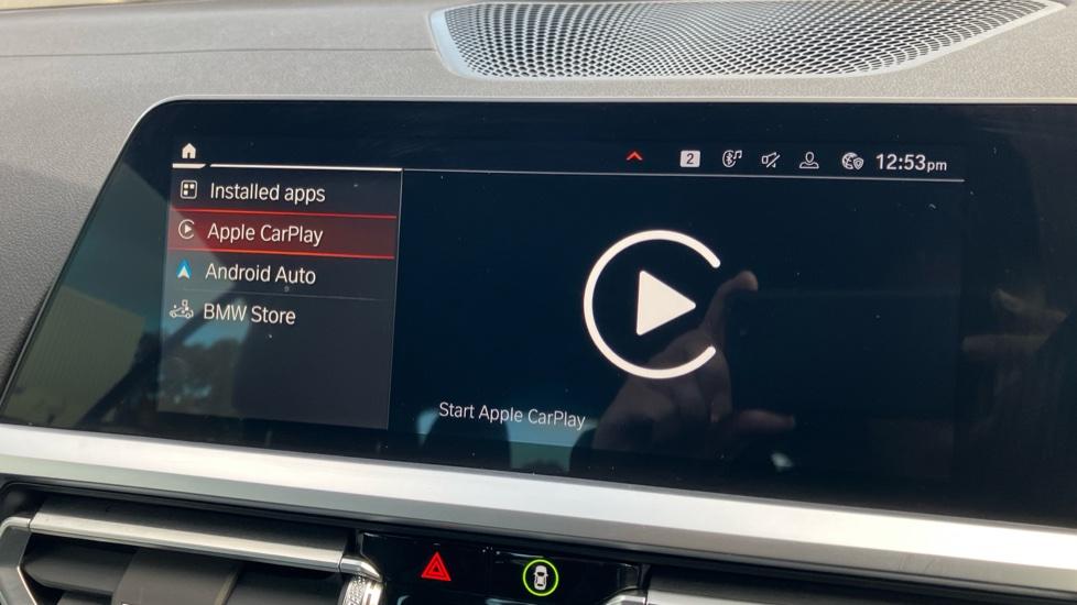 Apple Car Play & Android Auto