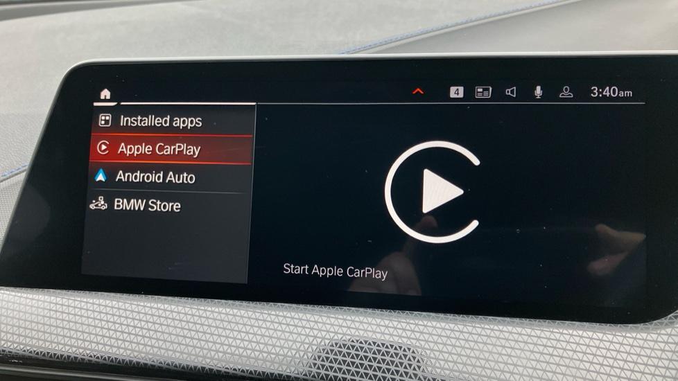 Apple Car Play & Android Auto