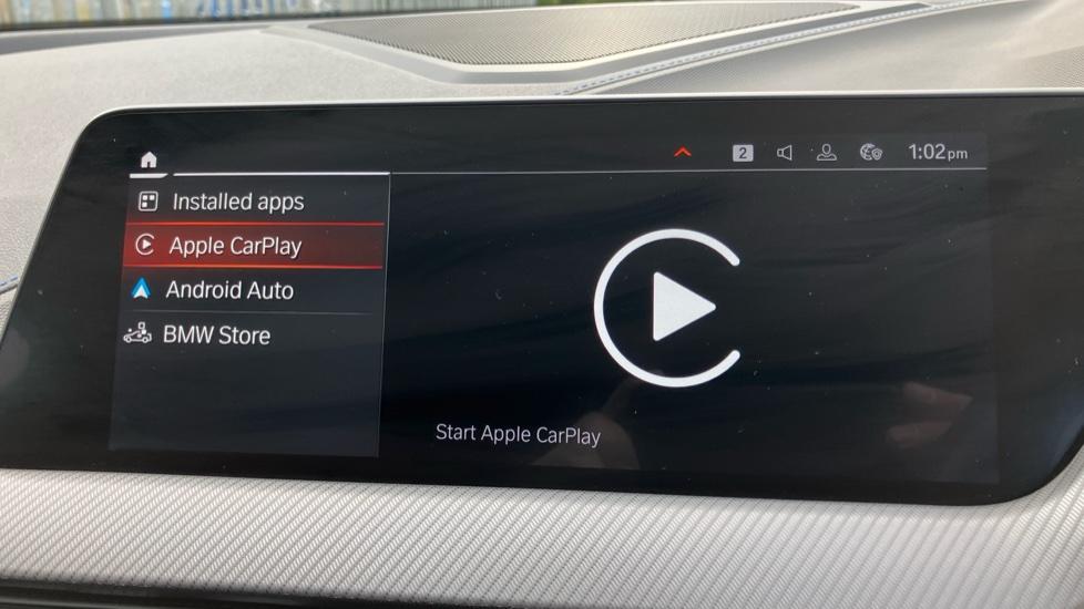 Apple Car Play & Android Auto