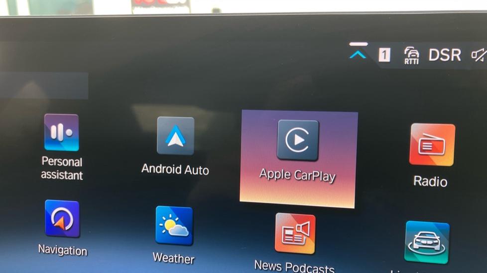 Apple Car Play & Android Auto