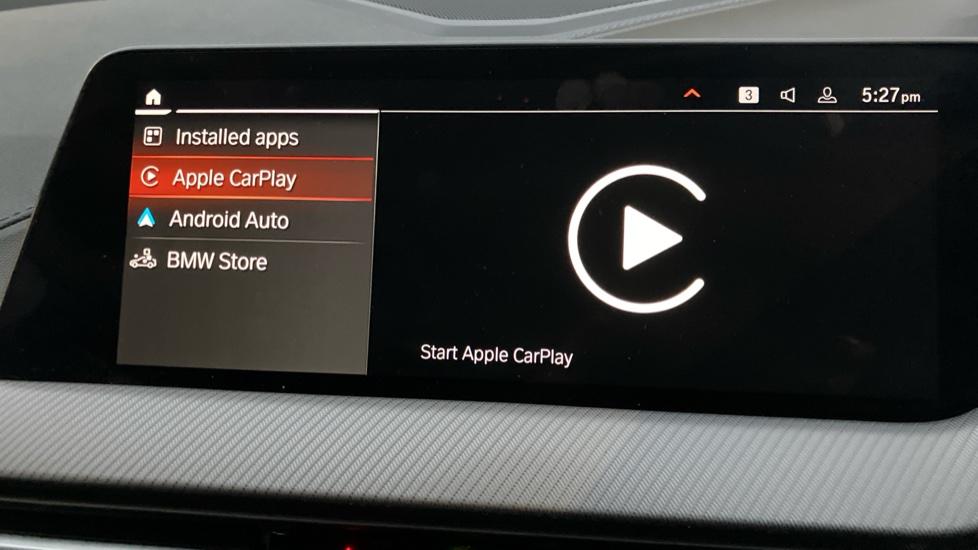 Apple Car Play & Android Auto