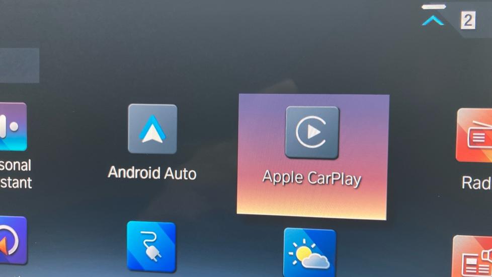 Apple Car Play & Android Auto