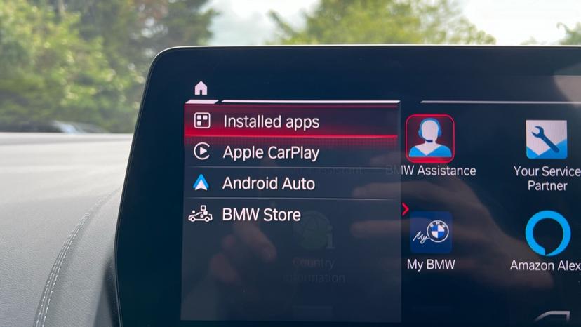 Apple Car Play & Android Auto