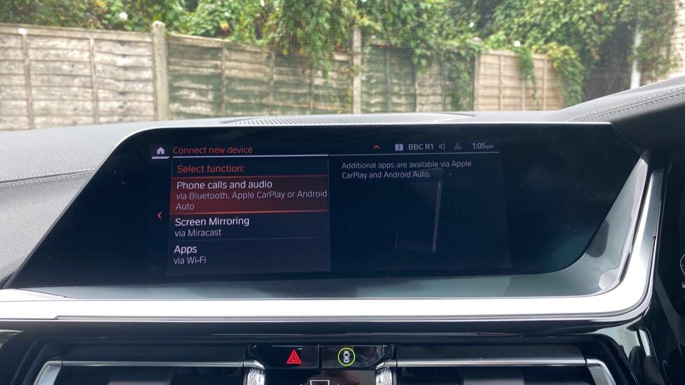 Apple Car Play & Android Auto