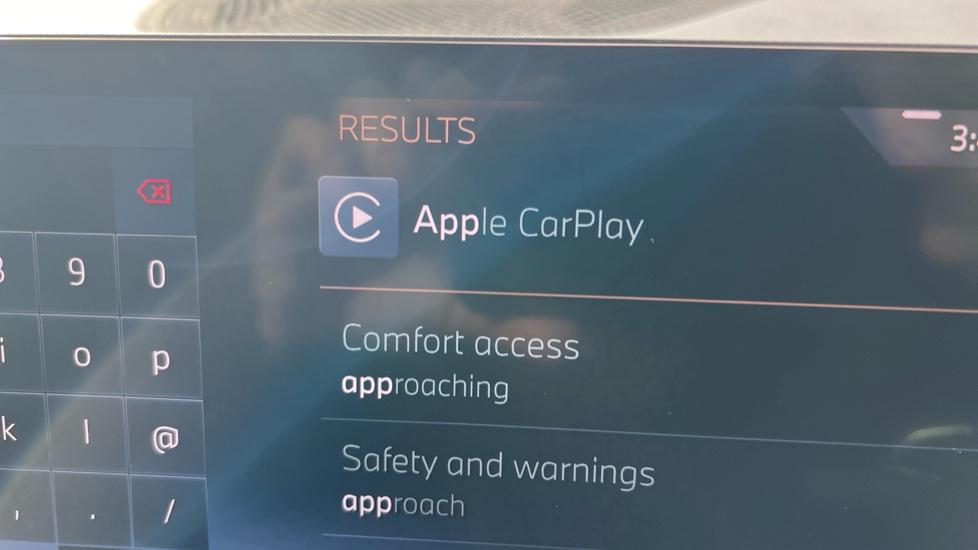 Apple Car Play