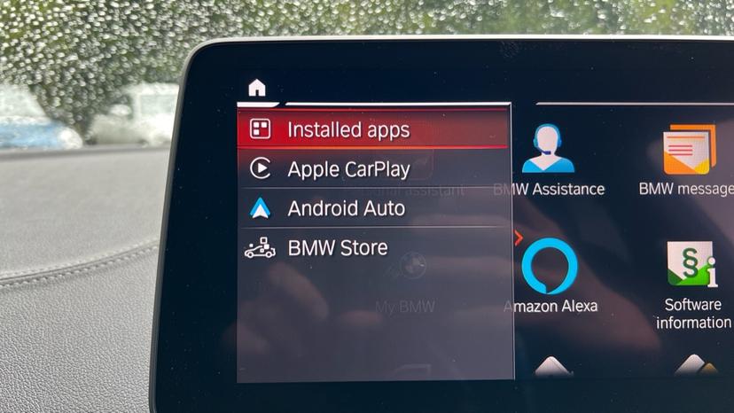 Apple Car Play & Android Auto