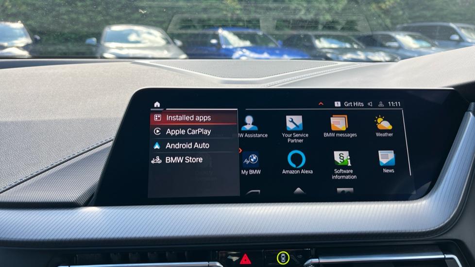 Apple Car Play & Android Auto