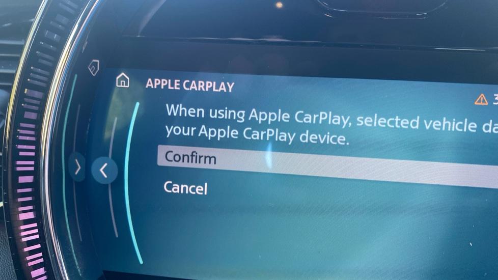 Apple Car Play