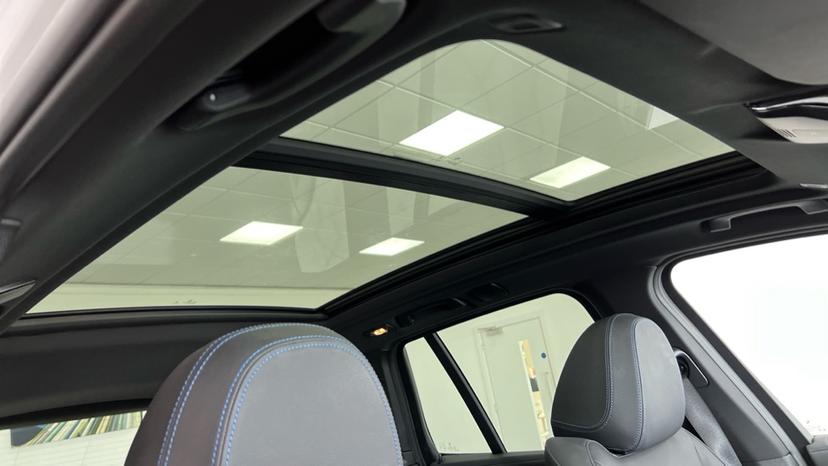 Panoramic Roof