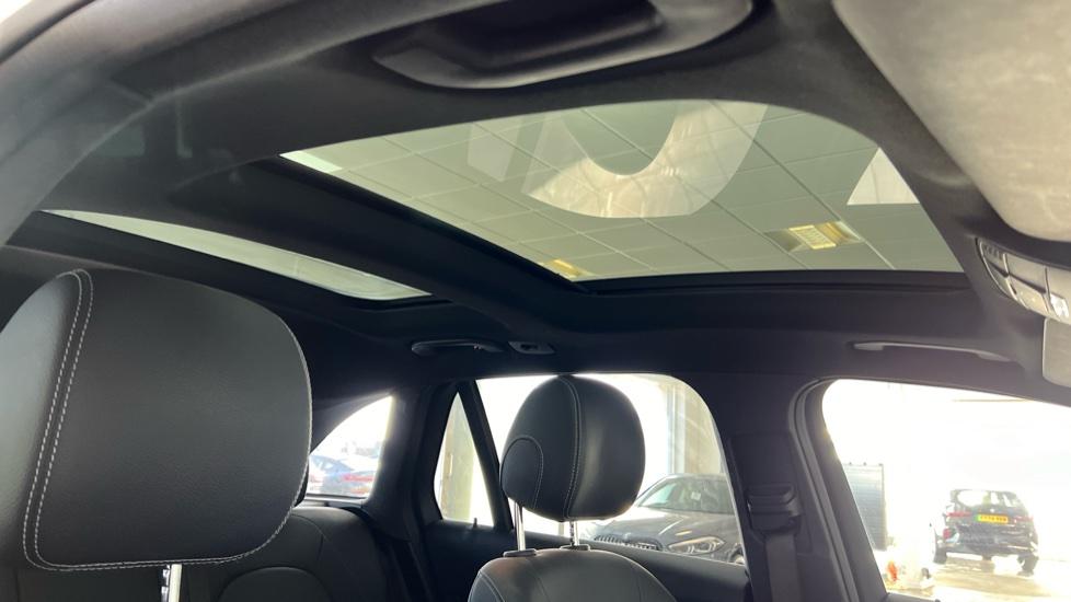 Panoramic Roof