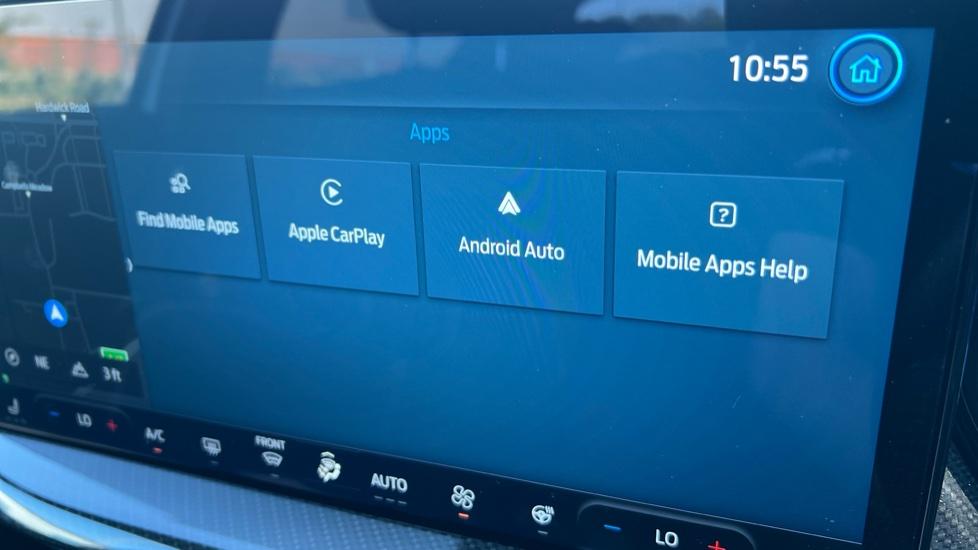 Apple Car Play & Android Auto