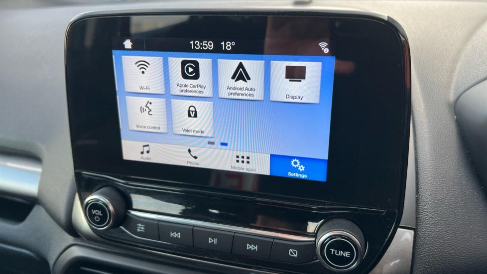 Apple Car Play & Android Auto