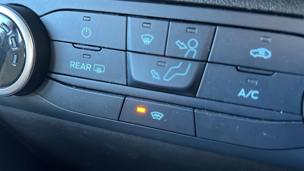 Electric Heated Windscreen